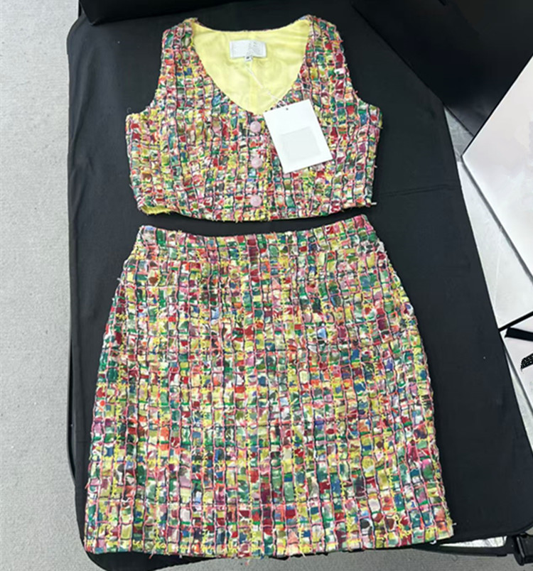 Summer Clothing In Winter - Abbigliamento Invernale 2026 per Donne Europee