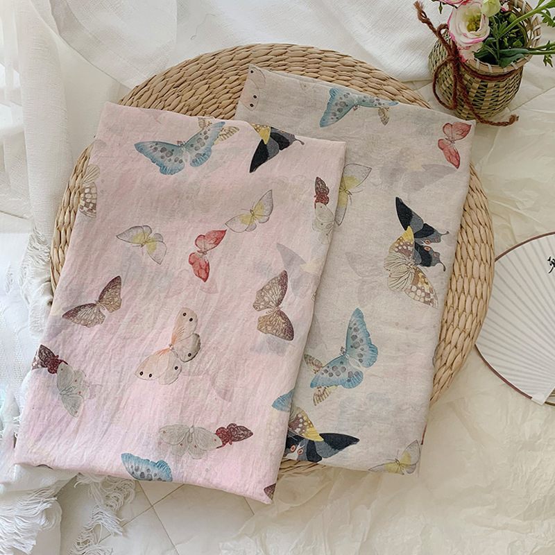 Summer Clothing Fabric - Stampa di farfalle su tessuto beige