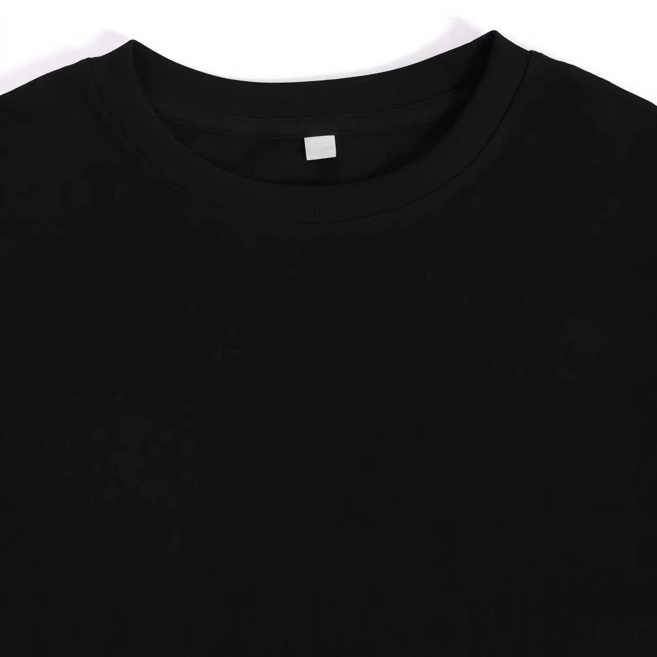 1 maglietta nera con stampa re - Summer Clothing Vibes recensione e prezzo