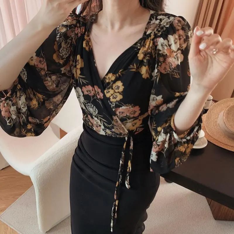 Camicette floreali vintage sti - Crop Blouse Linen recensione e prezzo