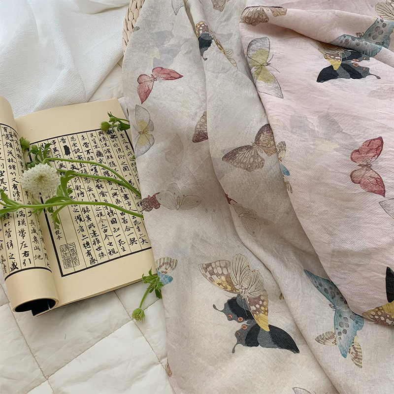 Stampa di farfalle su tessuto  - Summer Clothing Fabric recensione e prezzo